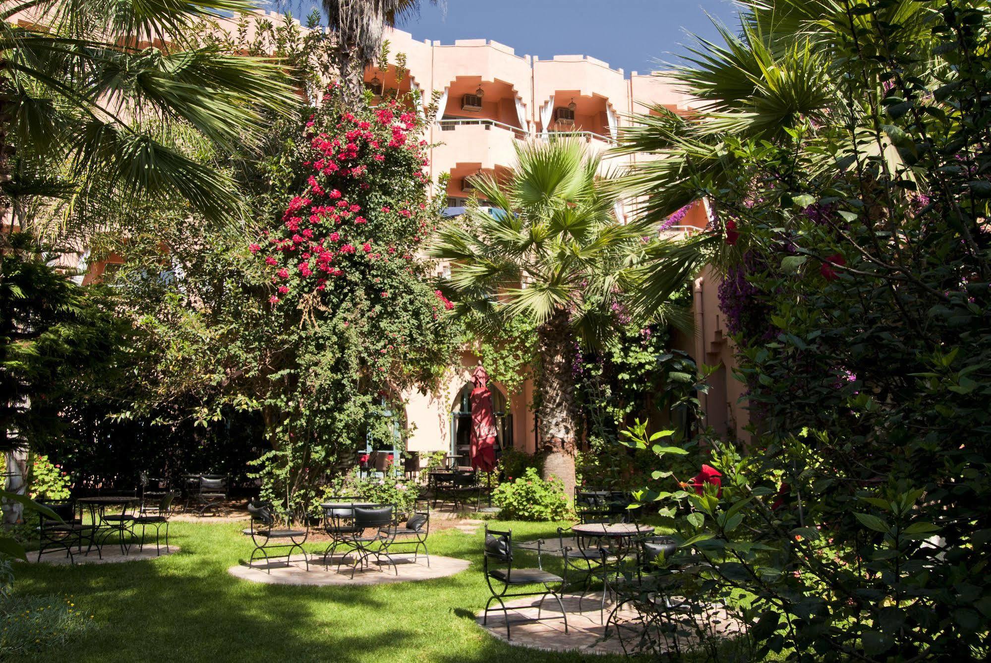 Chems Le Tazarkount Hotel Afourer Luaran gambar