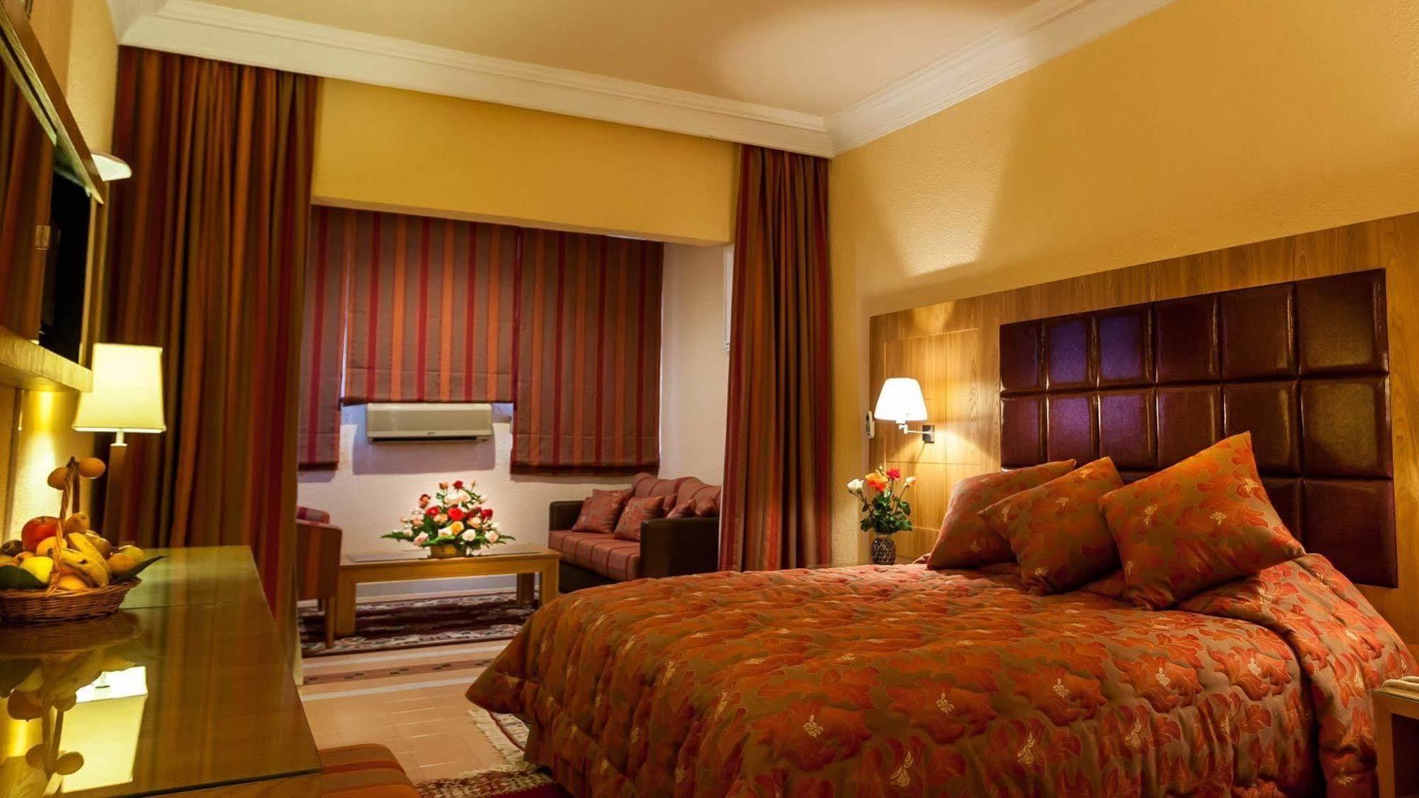 Chems Le Tazarkount Hotel Afourer Luaran gambar